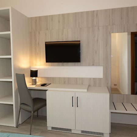 Hotel & Aparthotel Carinthia S Lido di Jesolo Dış mekan fotoğraf