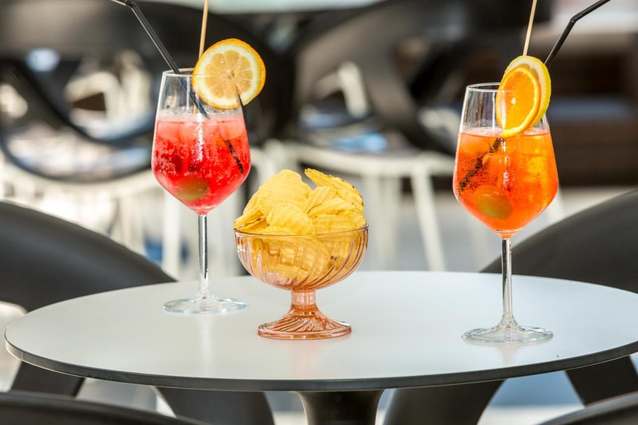 Hotel & Aparthotel Carinthia S Lido di Jesolo Dış mekan fotoğraf