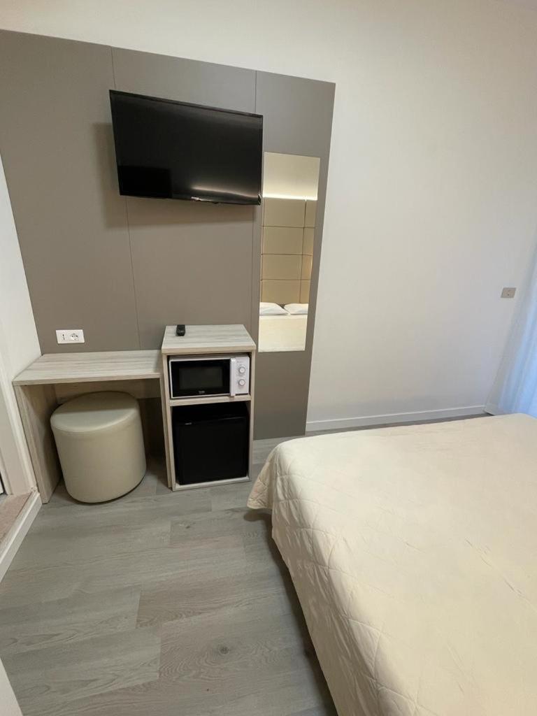 Hotel & Aparthotel Carinthia S Lido di Jesolo Dış mekan fotoğraf