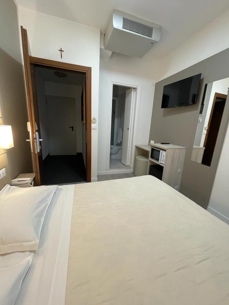 Hotel & Aparthotel Carinthia S Lido di Jesolo Dış mekan fotoğraf